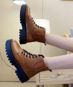 ショートブーツ | 春秋冬 靴 レースアップ 厚底 レディースブーツ ブラックブラウン ワークブーツ