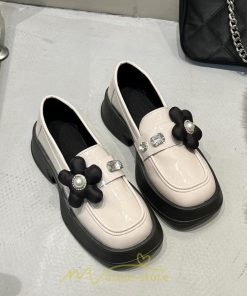 ローファー | 学生 女子 レディース 通学 通勤 学生靴 学校 軽量 花飾り 可愛い 上品 キレイめ 疲れにくい 痛くない 送料無料 フォーマル コンフォート