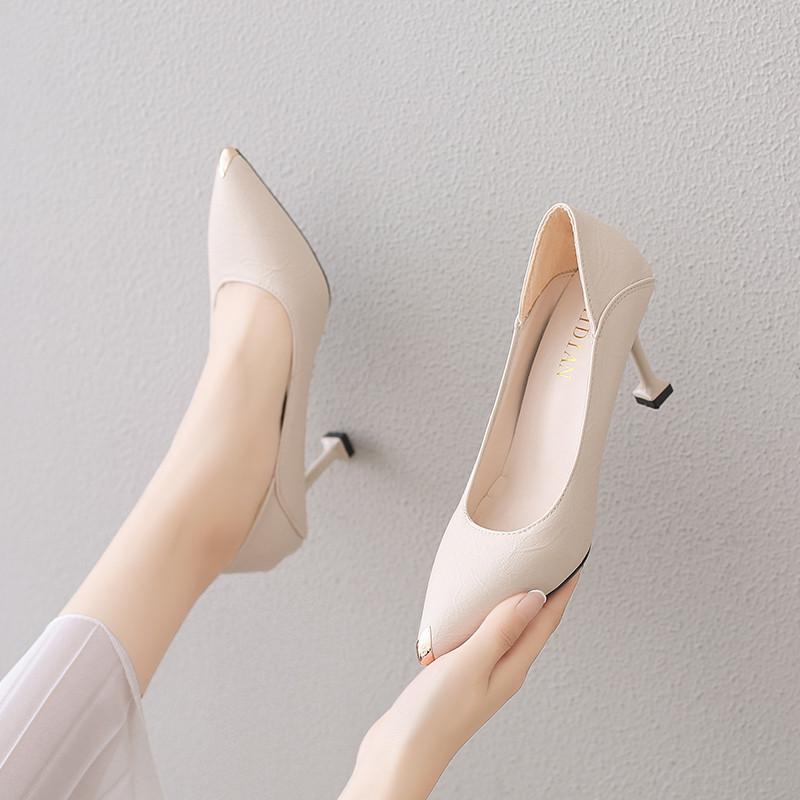 パンプス | ポインテッドトゥピンヒール 紐なし スリップオン ミドルヒール 黒 柔らか 滑り止めソール シューズ 30代40代 レディース 靴 オフィス