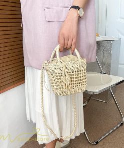 女性用バッグ | トートバッグ レディース 軽量 カゴバッグ 2022 かごバッグ トート 夏 おしゃれ サマーバッグ 女性 手編み 軽い 50代 旅行 40代 30代 ストローバッグ