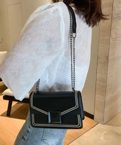 ショルダーバッグ | スクエアバッグ かばんブラック 肩掛け チェーンバッグ 斜めがけ ミニレディース 小さめ レザー 大人