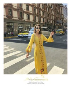 マキシ | ロングワンピース ロング丈 刺繍 ワンピ 民族風 エスニック風 長袖 ゆったり 体型カバー シンプル ナチュラル 花柄 旅行 着痩せ 綿麻 お出かけ　 リゾート