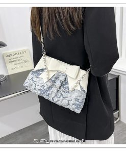 女性用バッグ | ショルダーバッグ レディース 斜めがけ 大人 海外旅行 かるいかばん おしゃれ かわいい 軽い 韓国 可愛い カジュアル 小さい 通学 合皮 通勤 軽量