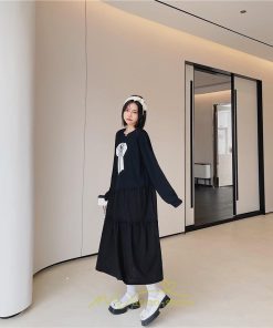 マキシ | 切り替えワンピース 長袖ワンピース 大きいサイズ ゆったり 体型カバー 黒ワンピース プリント ちょう 30代50代 かわいい 秋物 大人40代 レディース