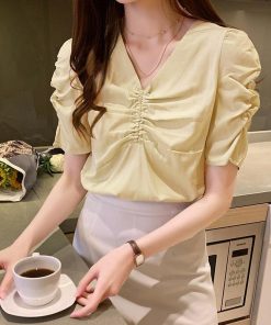 シャツ・ブラウス | シャツ ブラウス レディース バルーンスリーブ 半袖ブラウス Vネック トップス ファッション 無地 シャーリング サマー 通学 通勤 着痩せ 着回し 2020夏新作
