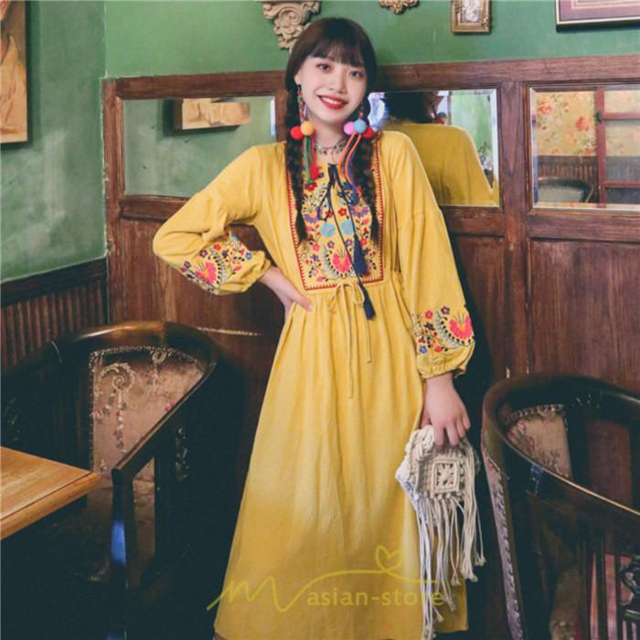 マキシ | ワンピース ロングワンピ パーティー お呼ばれ デート ゆったり 女子会 食事会 白 赤 黄色 青 Aライン 長袖 エスニック風 2022年夏秋新作 刺繍 Vネック 綿麻