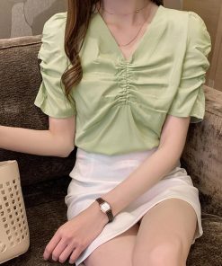 シャツ・ブラウス | シャツ ブラウス レディース バルーンスリーブ 半袖ブラウス Vネック トップス ファッション 無地 シャーリング サマー 通学 通勤 着痩せ 着回し 2020夏新作