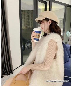 ベスト | ボリュームフェイクファーファー毛皮レディース 冬 フェイクファー 毛皮コート アウター ノースリーブ ふわふわ 秋冬 前開き ジレ