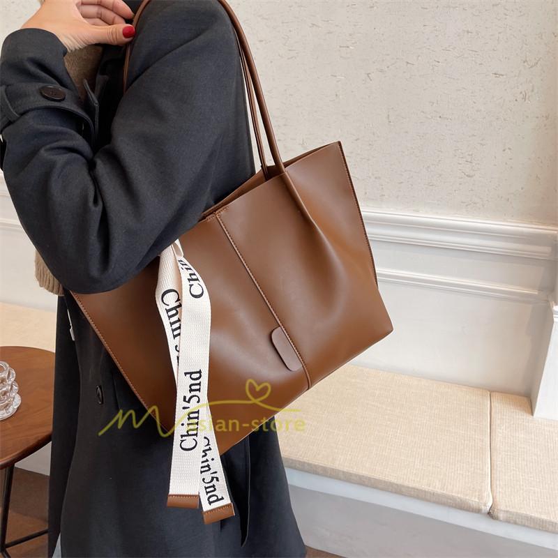 女性用バッグ | トートバッグ レディース A4 大容量 手提げ 鞄 おしゃれ PUレザー 通勤通学 無地 シンプル オフィス 上品 20代30代40代 お出かけ ビジネスバッグ ポーチ付き