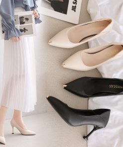 パンプス | ポインテッドトゥピンヒール 紐なし スリップオン ミドルヒール 黒 柔らか 滑り止めソール シューズ 30代40代 レディース 靴 オフィス