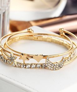 その他アクセサリー | 4点セット 星 カフブレスレット モチーフ ラインストーン 女友達 月 キラキラ カフバングル レディース 誕生日プレゼント アクセサリー