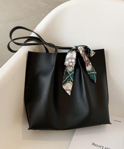 ショルダーバッグ | 大容量 通勤 スカーフ ハンドバッグ 合皮 おしゃれ かわいい 大きめ 通学 レディース