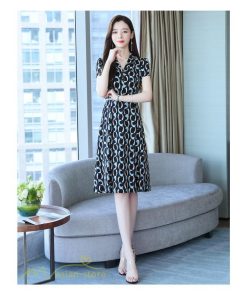 ミディアム | ワンピース レディース 着痩せ 半袖 膝丈 ミディアムワンピース ファッション ミディアムワンピース 夏 Vネック サマーワンピース 上品 日常感 大きいサイズ