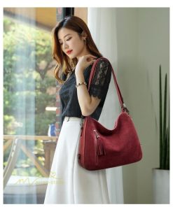 女性用バッグ | リュック リュックサック レディース ショルダーバッグ レディースバッグ 大容量 レザー カバン シンプル 便利 お出かけ おしゃれ カジュアル 収納 大人 大きめ