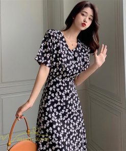 ミディアム | ワンピース レディース 着痩せ 花柄 半袖 大きいサイズ 上品 Aラインワンピース ゆったり Vネック ハイウエスト ミディアム丈 お出かけ 通勤 ひざ丈 通学