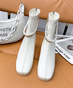 ショートブーツ | 大きいサイズレディース スクエアトゥ チャンキーヒール バックファスナー 合皮ブーツ 黒ブーツ ミドルヒール ブーツ フェイクパール シューズ