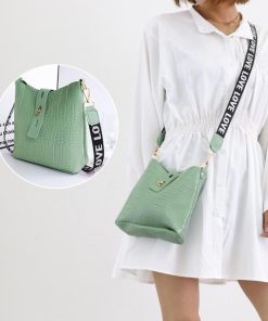 ショルダーバッグ | ミニクロコ型押し 春夏