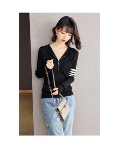 ニット・セーター | カーディガン レディース ニット 上品 カーデ ジャケット シンプル 長袖 秋 冬 秋冬 大人 レトロ風 着痩せ ウール 通勤 カジュアル フード付き 楽チン