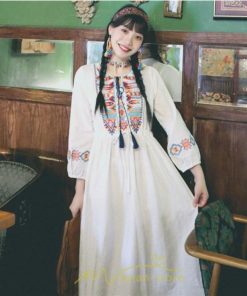 マキシ | ロングワンピース  レディース 夏 秋 夏秋 リゾート ロング ワンピ 長袖 大人 白 黄色 青 赤 四色展開 がーりー 刺繍 レトロ風 かわいい おしゃれ きれいめ 上品