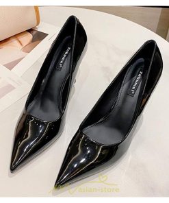 パンプス | 痛くない ハイヒール  走れる リクルート レディース 黒 ブラック ベージュ オフホワイト 歩きやすい ポインテッドトゥ 面接 9.5cm 通勤 靴 軽量