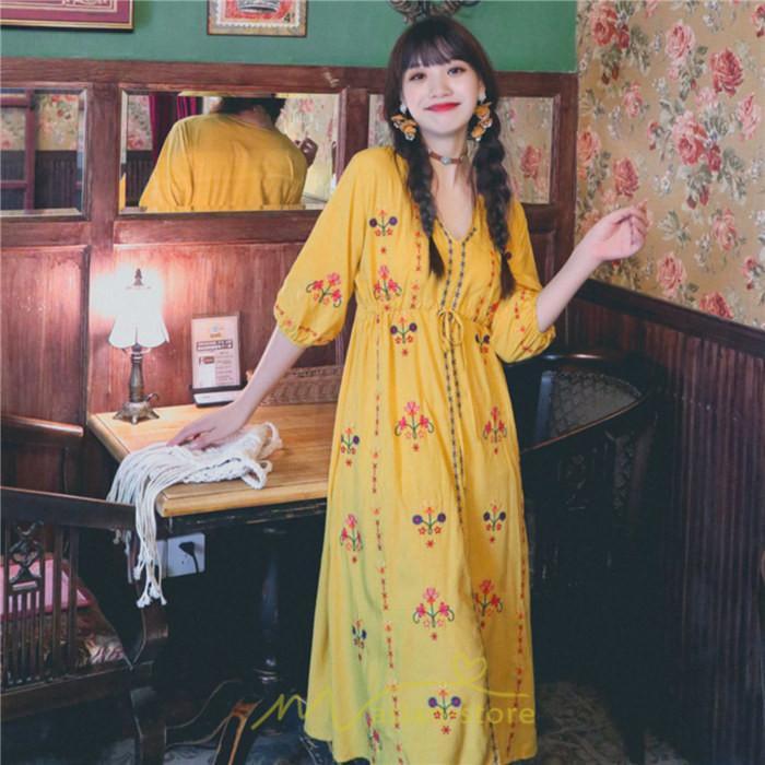 マキシ | ロング丈ワンピース レディース 花柄 Aライン 七分袖 ロング丈 ゆるシンプル きれいめ Vネック カジュアル 細見え 白 リゾート 黄色 上品 華やか 旅行