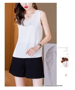 キャミソール タンクトップ | タンクトップ レディース 秋 秋服 レイヤード インナー ノースリーブ Vネック しわにくい ベーシック 重ね着 とろっと滑らかな肌触りの落ち感素材