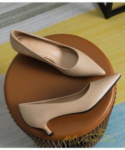 パンプス | 20.5cm~26.5cmミドルヒール ポインテッドトゥ 走れる ヒール レディース 結婚式 通勤 二次会 小さいサイズ 大きいサイズ 仕事 面接 30代