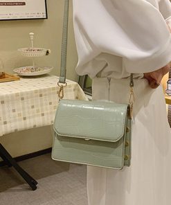 ショルダーバッグ | シンプル 通勤 鞄 レディース 肩掛け 上品質 斜めがけバッグ バッグ