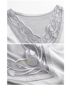 キャミソール タンクトップ | レディース トップス タンクトップ ノースリーブ 無地 『襟元レースデザインタンク』 Ｖネック Ｖネックタンク 春 インナー 20代30代40代50代 カジュアル 着痩せ