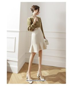 スカート | レディース ミニ膝上 マーメイド着痩せ フェミニン 優雅 上品 フリル 2022新作 韓国風 秋冬コーデ キレイめ 通勤 オシャレ 通学