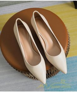 パンプス | 20.5cm~26.5cmミドルヒール ポインテッドトゥ 走れる ヒール レディース 結婚式 通勤 二次会 小さいサイズ 大きいサイズ 仕事 面接 30代