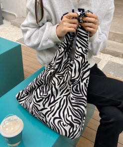 トートバッグ | 大容量 アニマル柄 A4