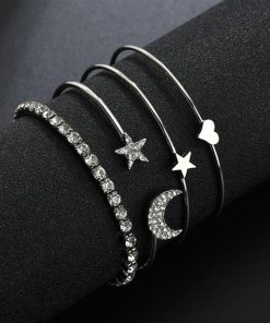 その他アクセサリー | 4点セット 星 カフブレスレット モチーフ ラインストーン 女友達 月 キラキラ カフバングル レディース 誕生日プレゼント アクセサリー