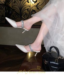 パンプス | 結婚式 ブライダルシューズ パーティーシューズ ハイヒール 白 黒 痛くない お呼ばれさん 花嫁 披露宴 発表会 美脚 きらきら 疲れない 演奏会 飾り