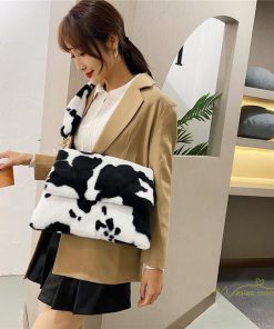 女性用バッグ | バッグ レディース ショルダーバッグ 肩掛け 可愛い 斜めがけ 鞄 かばん 黒白 もこもこ 春物