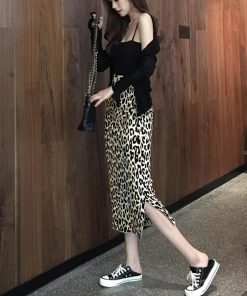 タイトスカート | カジュアル ペンシルスカート レオパード柄 ニットスカート おしゃれ ハイウエスト ヒョウ柄 スリット レディース