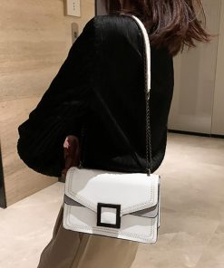 ショルダーバッグ | スクエアバッグ かばんブラック 肩掛け チェーンバッグ 斜めがけ ミニレディース 小さめ レザー 大人