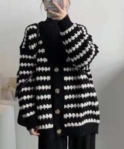 カーディガン | 配色ボーダー柄ニットカーディガンVネック