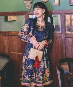 ミニ丈 | ワンピース ひざ丈 膝上 白 青 レトロ風 花柄 かわいい 着映え 着痩せ 長袖 ゆったり 大人っぽ 普段使い 旅行 きれいめ リゾート お出かけ 部屋着  SNS映え