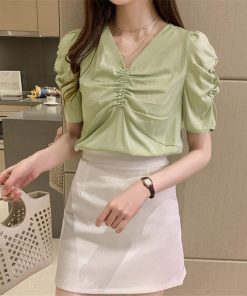 シャツ・ブラウス | シャツ ブラウス レディース バルーンスリーブ 半袖ブラウス Vネック トップス ファッション 無地 シャーリング サマー 通学 通勤 着痩せ 着回し 2020夏新作