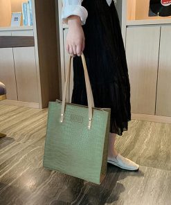 ハンドバッグ | クロコ 2way スクエアバッグ 肩かけバッグ 縦型 レディース 型押し レザーバッグ 手提げバッグ トートバッグ 縦長 A4