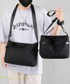 メンズバッグ | ショルダーバッグ 2サイズ シンプル 軽量 ボディバッグ 肩掛け 斜めがけ ワンショルダーバック 軽い 肩がけ カッコウイイ ナイロン製 2色 鞄 バッグ 小さめ