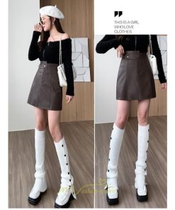 スカート | ミニレディース Aライン タイト フェイクレザー 脚長効果 シンプル ショート丈 カジュアル 着回し オシャレ 通勤 新作 お出かけ