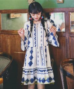 ミニ丈 | ワンピース 夏秋 レディース 長袖 綿麻 ひざ上 ショート かわいい リゾート 休み 旅行 お出かけ 華やか 着痩せ ゆったり 幾何学柄 エスニック風 Vネック 民族風