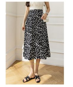 スカート | ミモレ丈 柄 ロング 秋 フレアウエストゴム ヒョウ柄 マキシ 白 黒 カジュアル 通勤通学 ロング20代30代40代 お出かけ