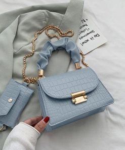 ショルダーバッグ | クロコ型押し ポーチ付き