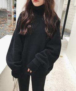 パーカー | レディースショート丈パーカ ハイネック トレーナー 小さい トップス 可愛い ピンク 黒 重ね着 薄起毛 長袖 モデルさん：150cm 秋服