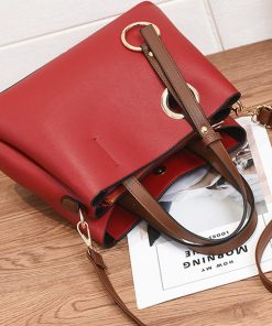 トートバッグ | 2wayバッグ ショルダーバッグ 肩掛けバッグ 大容量 レディース 底鋲付き 斜めがけ ハンドバッグ通勤