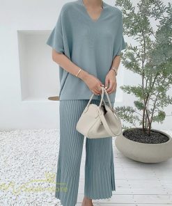 送料無料SALE | セットアップ ニット トップス パンツ ストレッチ 涼感 夏ニット 半袖 九分丈 ウエストゴム レディース 2点セット 30代40代 無地 ゆったり Vネック 上品